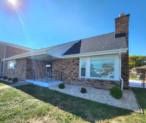 $199,999 | 9720 South Princeton Avenue, Chicago, IL 60628