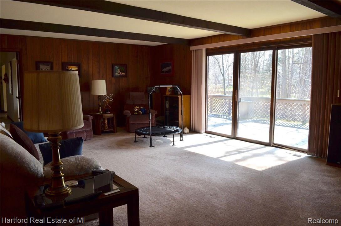 30098 Richmond Road Farmington, MI 48334 - Photo 22 of 61 22