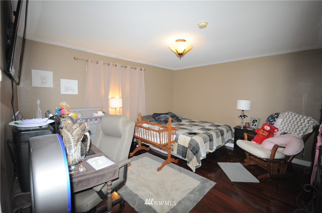 4397 Southeast Horstman Road Port Orchard, WA 98366 - Photo 12 of 21 Gallery Image 12