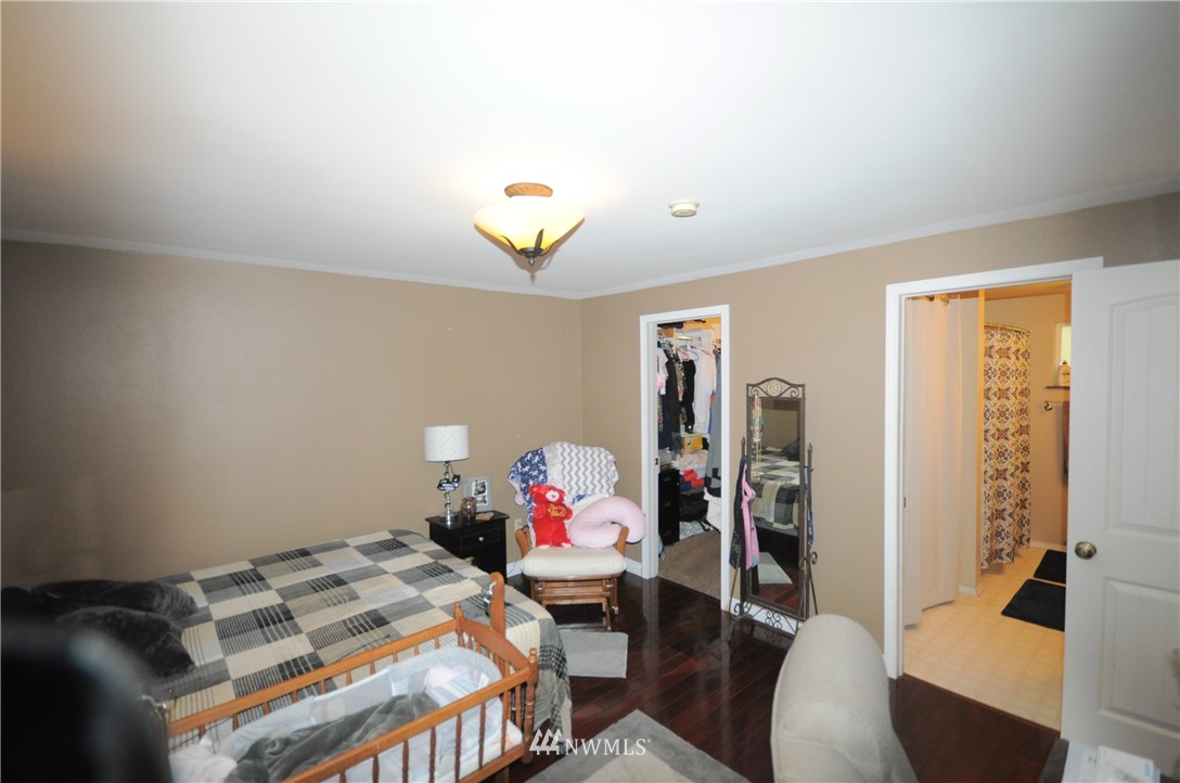 4397 Southeast Horstman Road Port Orchard, WA 98366 - Photo 13 of 21 Gallery Image 13