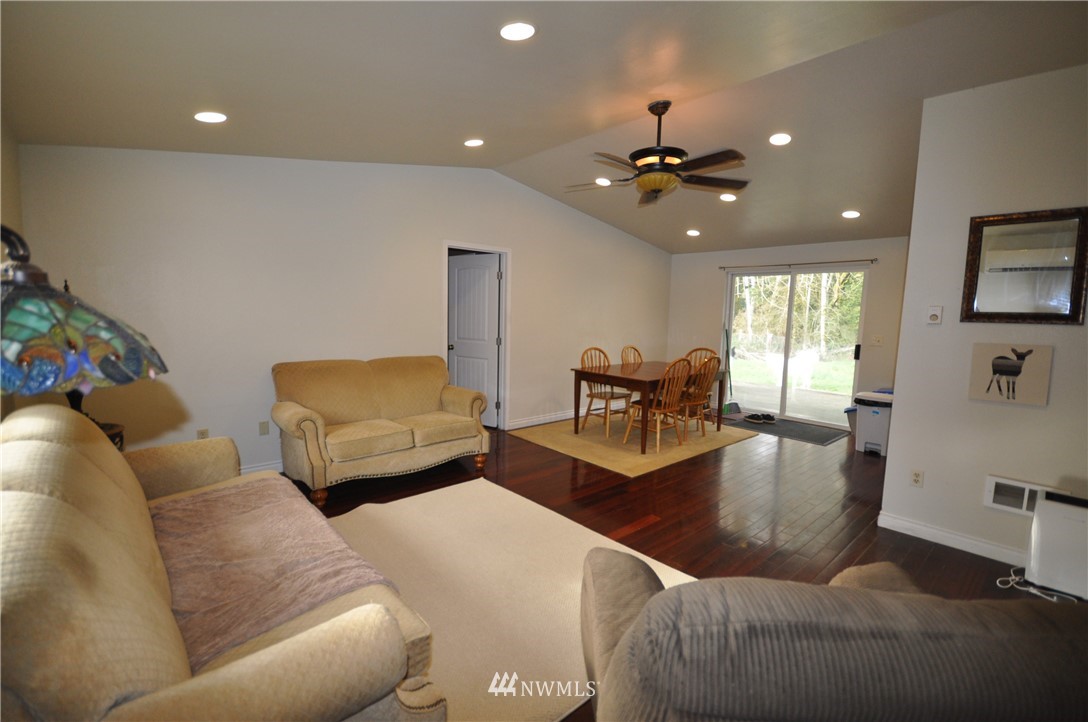 4397 Southeast Horstman Road Port Orchard, WA 98366 - Photo 10 of 21 Gallery Image 10