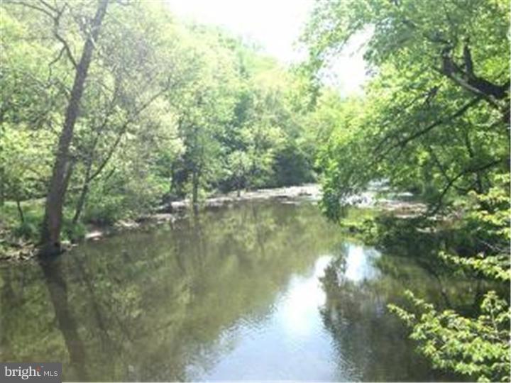 833 West Bells Mill Road Philadelphia, PA 19128 - Photo 21 of 22 Nearby Park