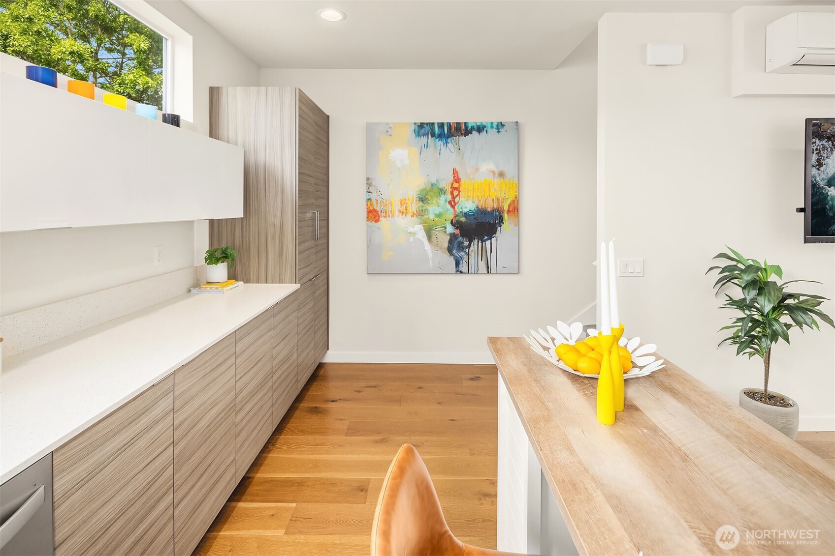 3029 3rd Avenue West, Unit B Seattle, WA 98119 - Photo 12 of 26