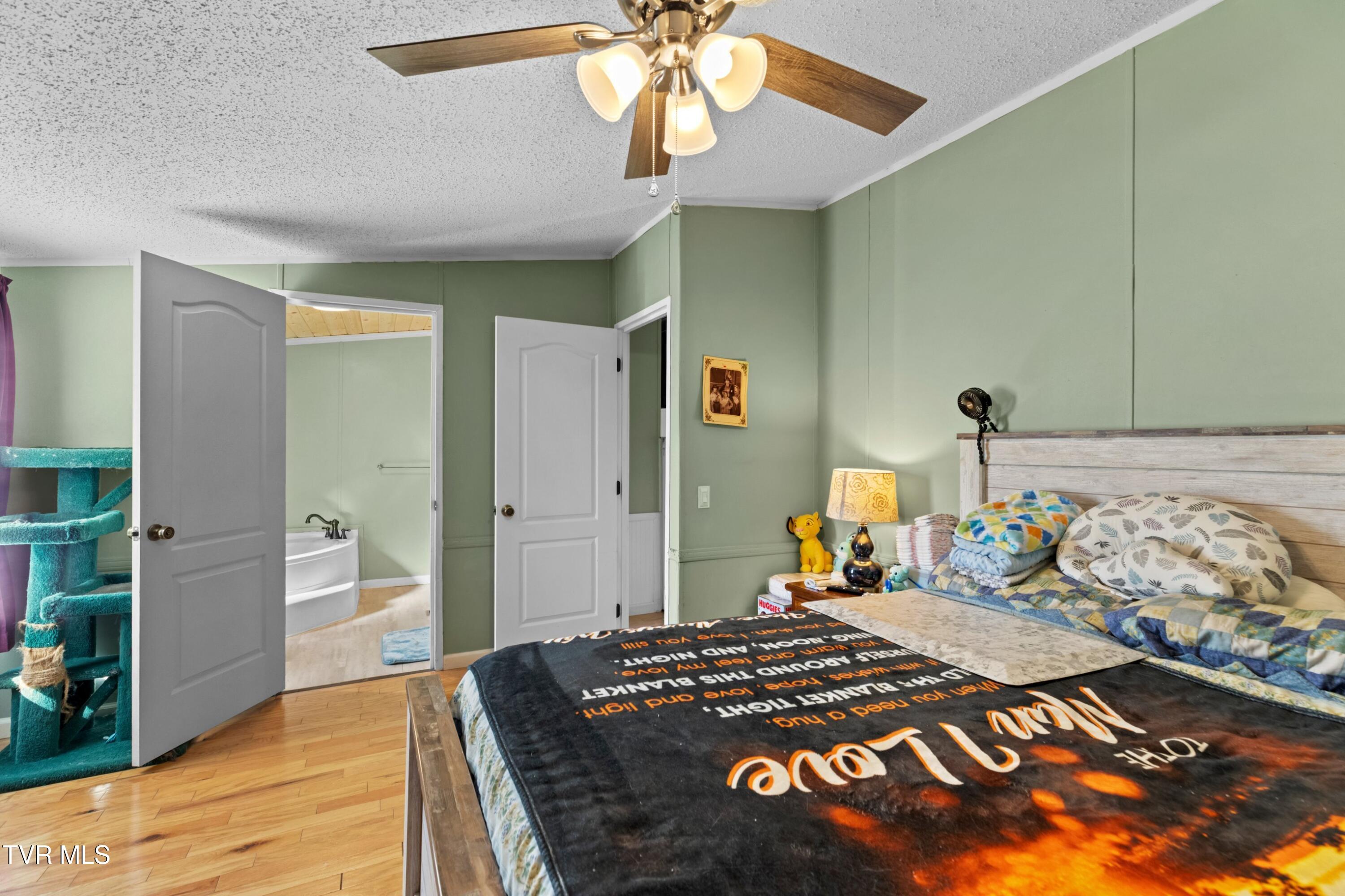 921 Rocky Summit Road Bean Station, TN 37708 - Photo 11 of 34 011-921RockySummitRoad-BeanStation-TN-37