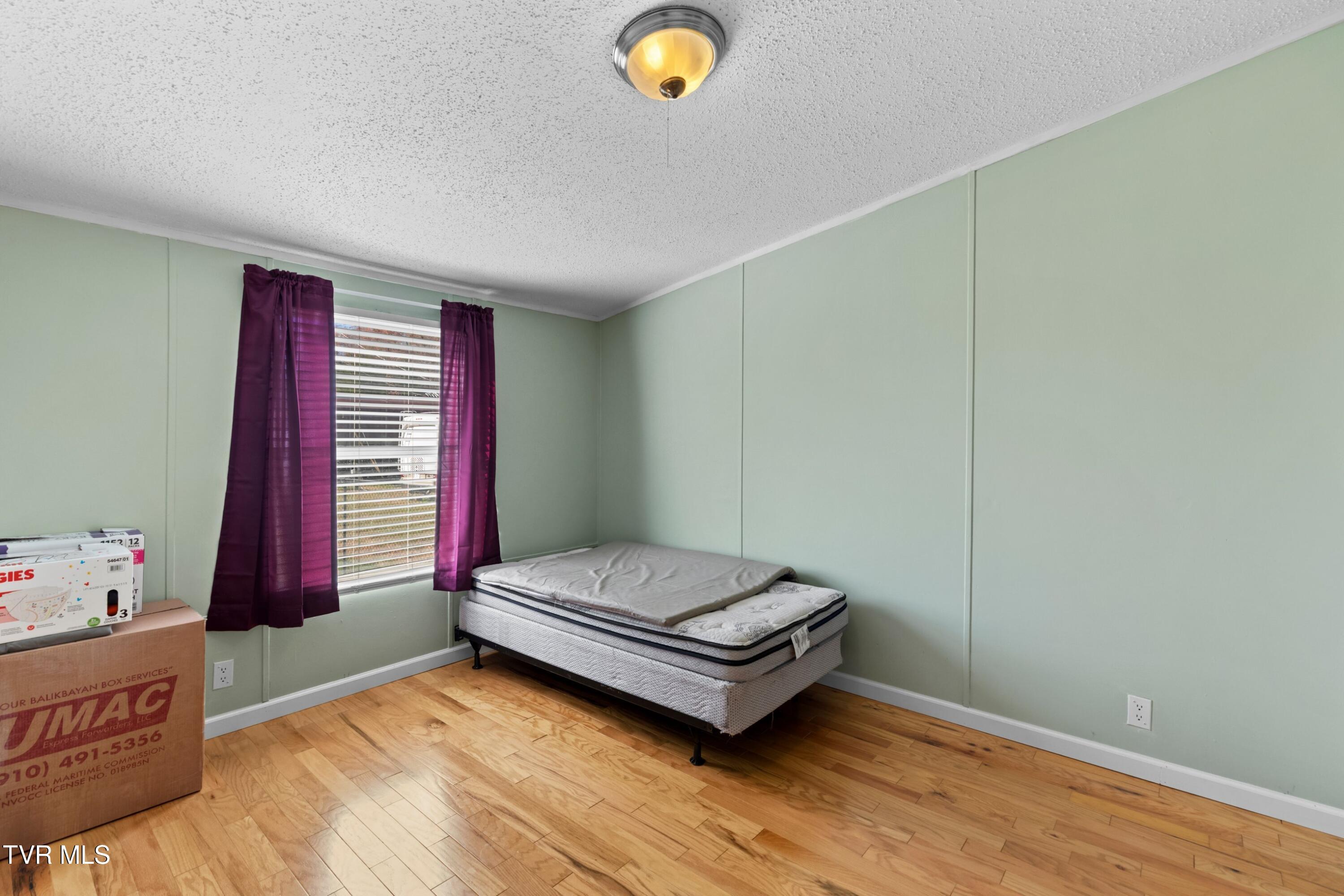 921 Rocky Summit Road Bean Station, TN 37708 - Photo 15 of 34 015-921RockySummitRoad-BeanStation-TN-37