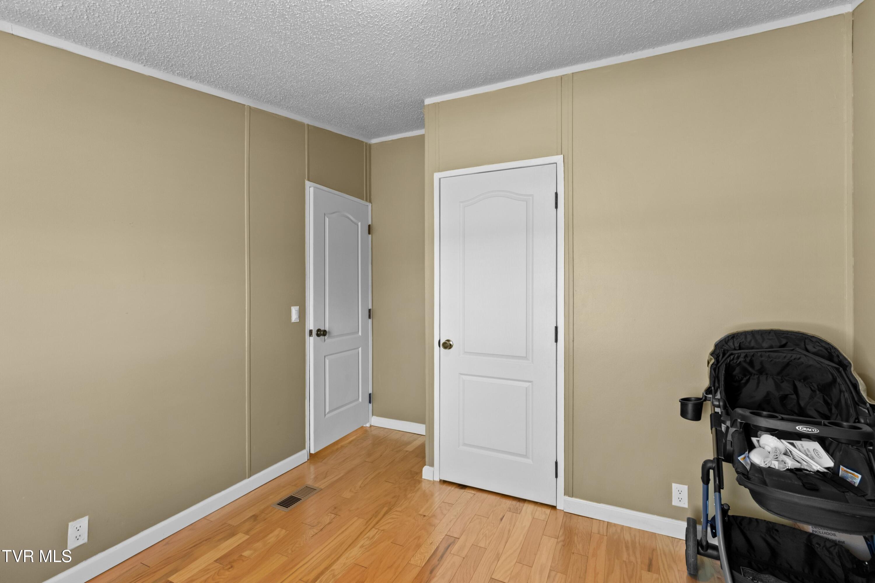 921 Rocky Summit Road Bean Station, TN 37708 - Photo 19 of 34 019-921RockySummitRoad-BeanStation-TN-37