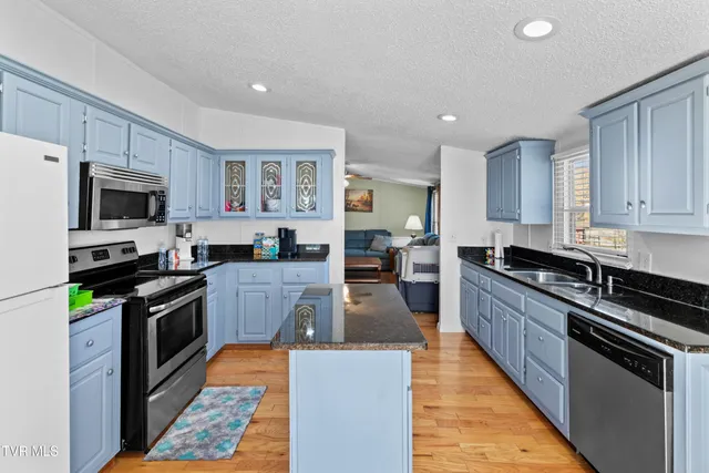 $219,900 | 921 Rocky Summit Road, Bean Station, TN 37708