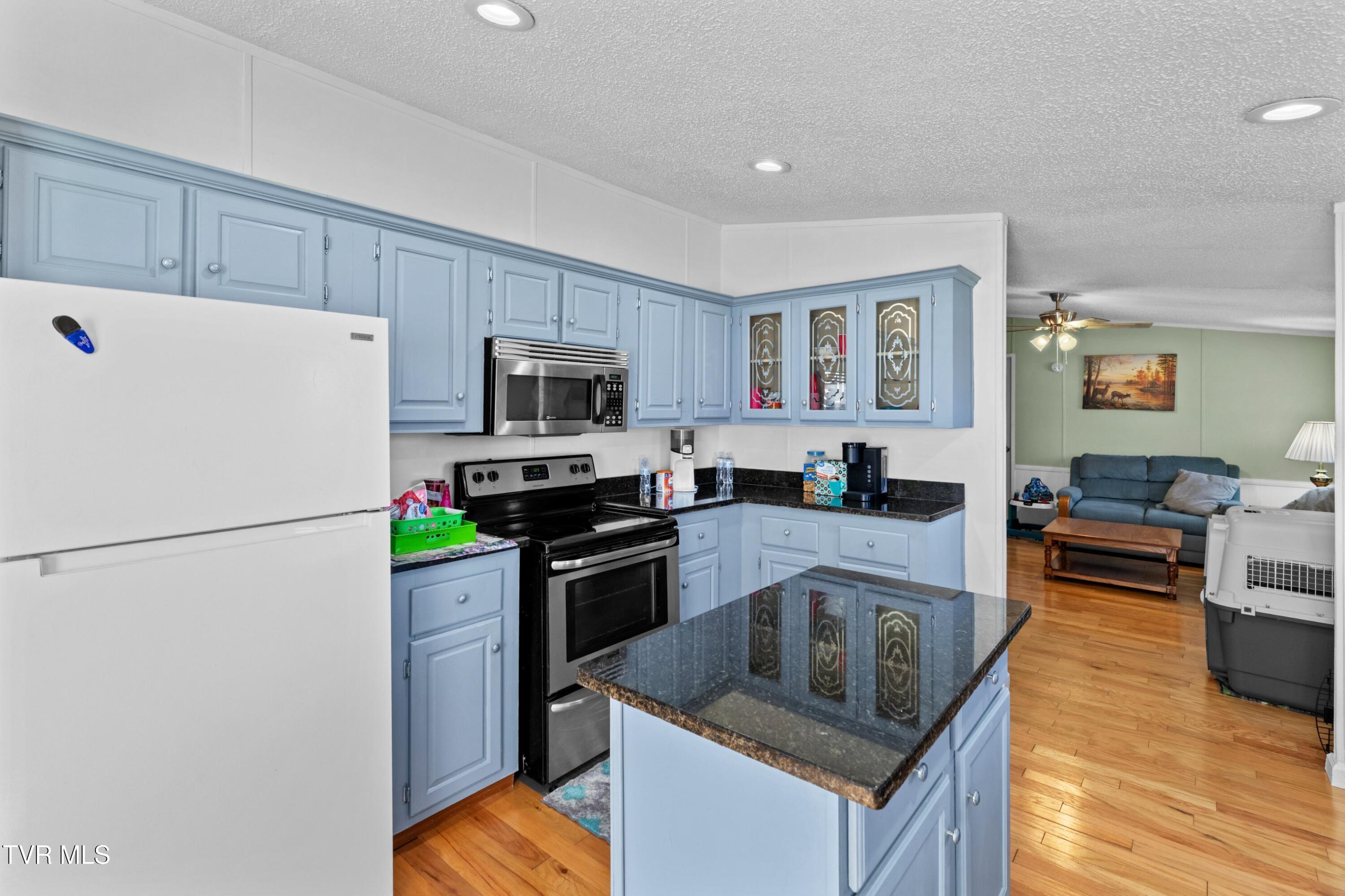 921 Rocky Summit Road Bean Station, TN 37708 - Photo 22 of 34 022-921RockySummitRoad-BeanStation-TN-37