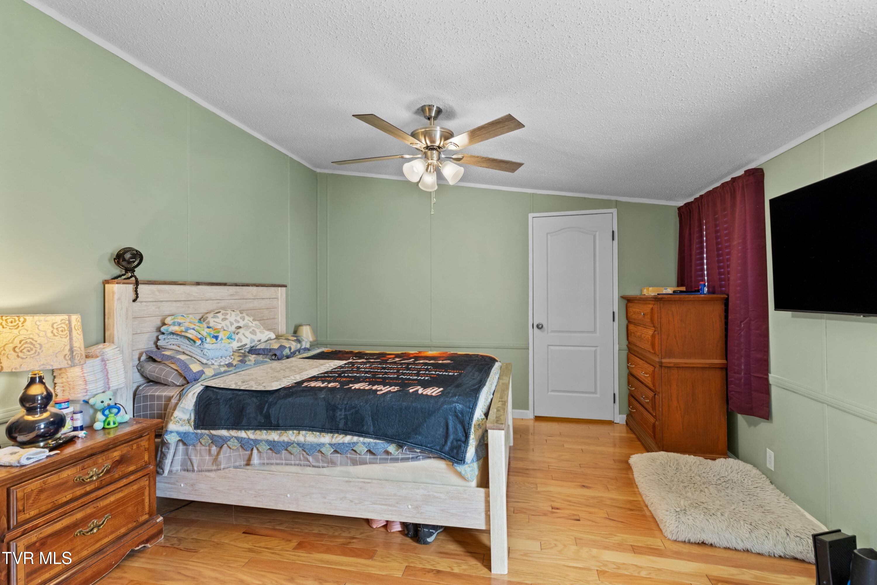 921 Rocky Summit Road Bean Station, TN 37708 - Photo 10 of 34 010-921RockySummitRoad-BeanStation-TN-37