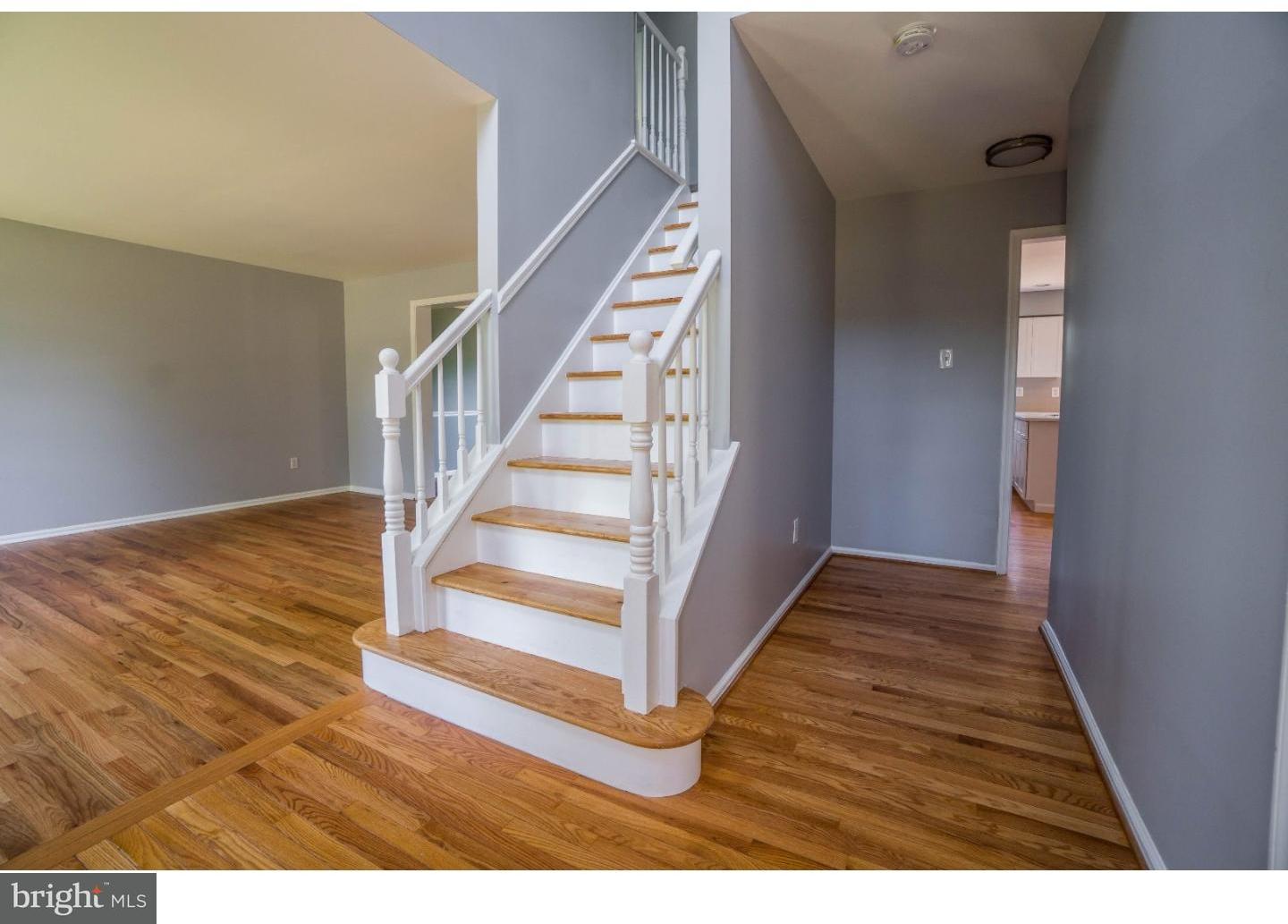 2277 Warner Road Lansdale, PA 19446 - Photo 2 of 25 Foyer