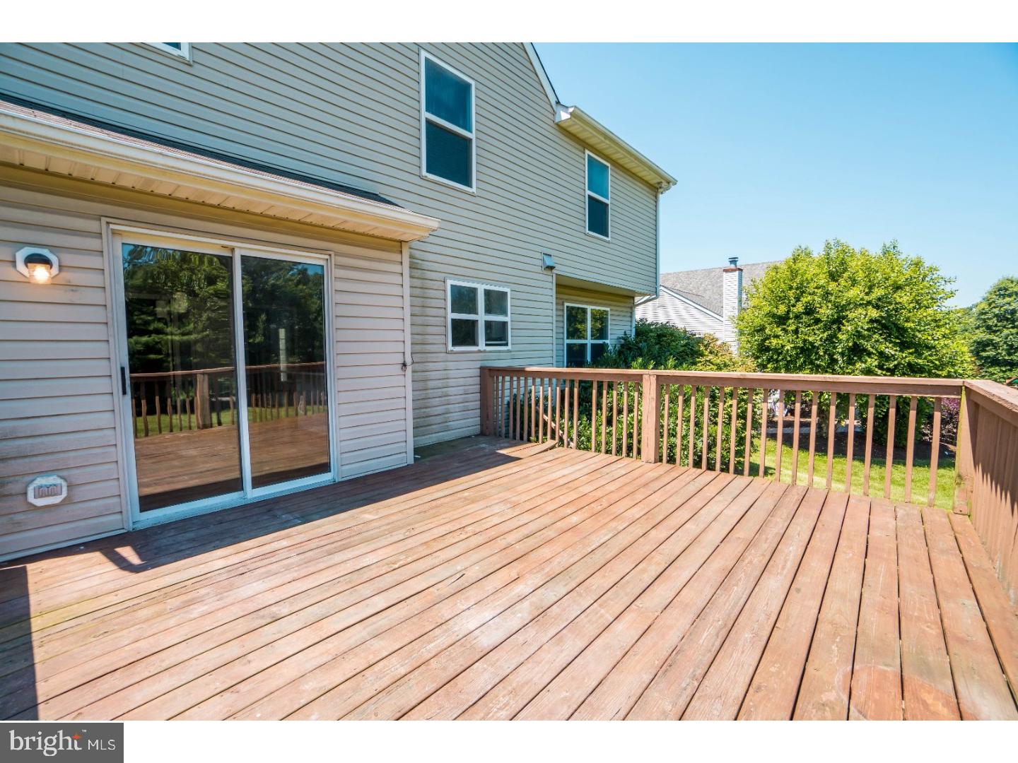 2277 Warner Road Lansdale, PA 19446 - Photo 23 of 25 Deck