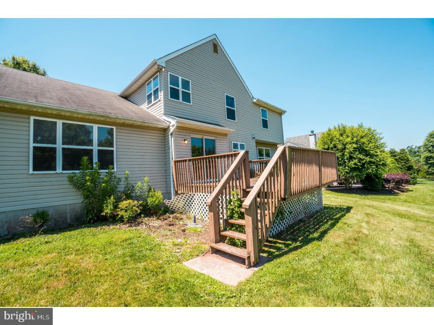 2277 Warner Road Lansdale, PA 19446 - Photo 24 of 25 Exterior Back
