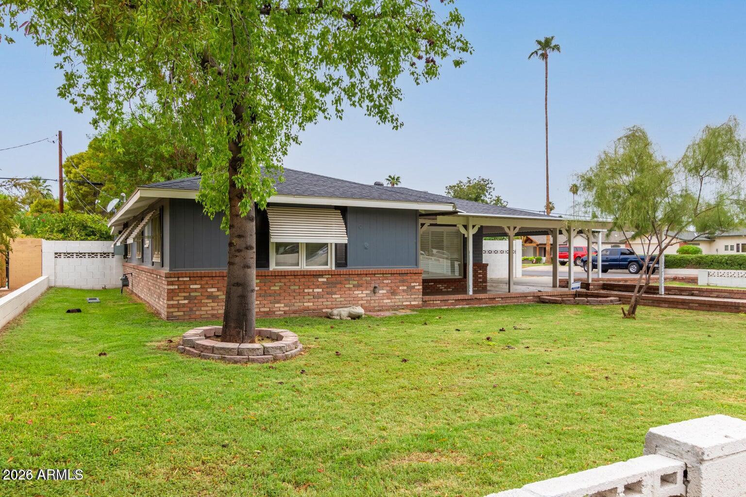 7340 North 7th Avenue Phoenix, AZ 85021 - Photo 3 of 38 Photo #2