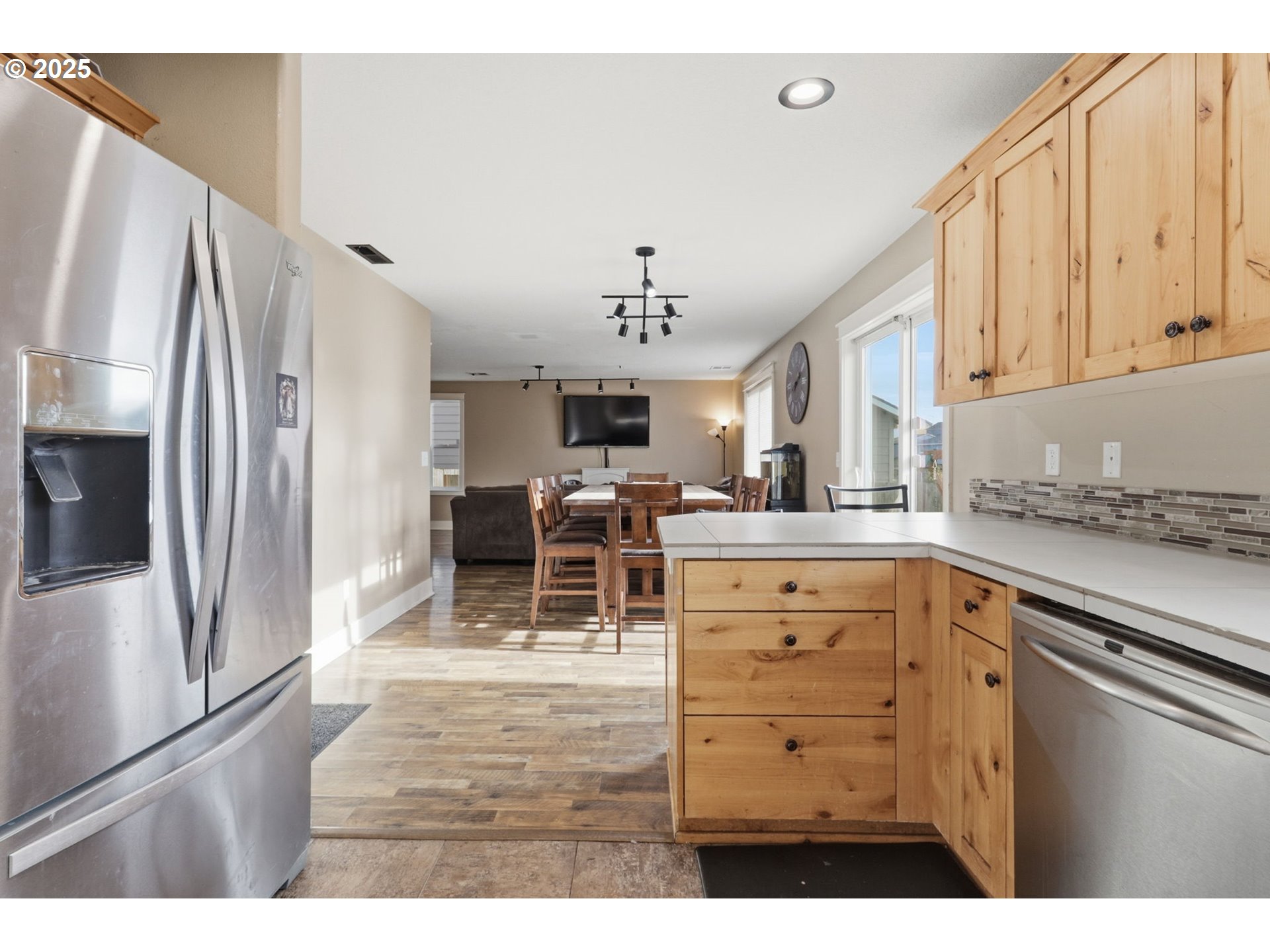 967 East 16th Street Lafayette, OR 97127 - Photo 14 of 27