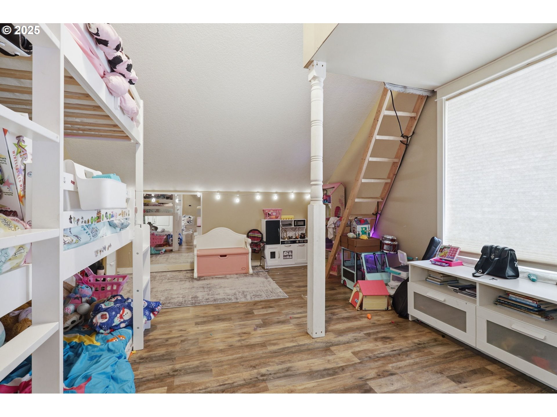 967 East 16th Street Lafayette, OR 97127 - Photo 22 of 27