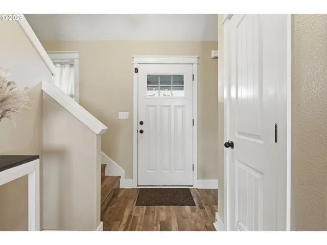 a view of an entryway with staircase