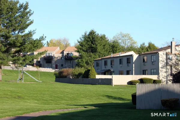$260,000 | 153 Sterling Village, Unit 153, Meriden, CT 06450