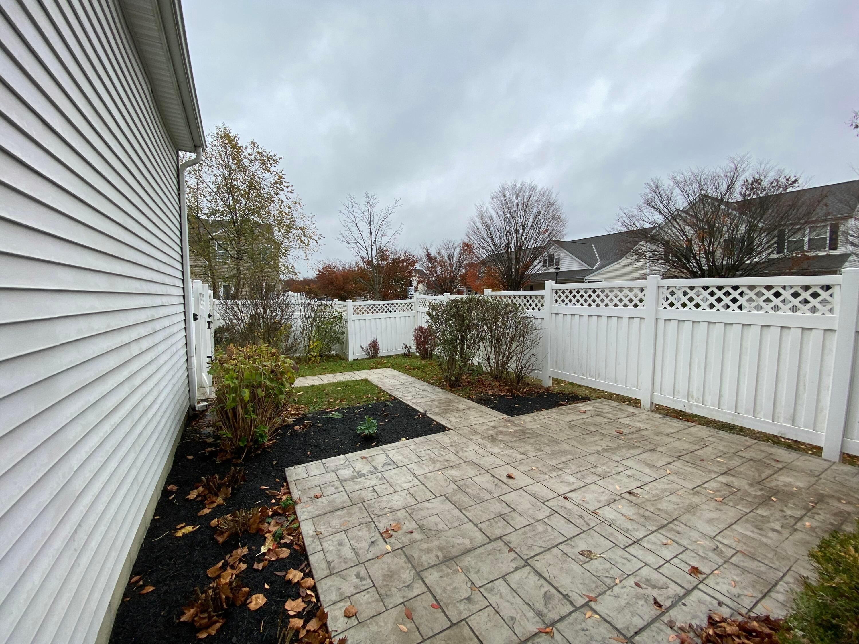 6002 Mealla Road Westerville, OH 43081 - Photo 17 of 18 IMG_5649