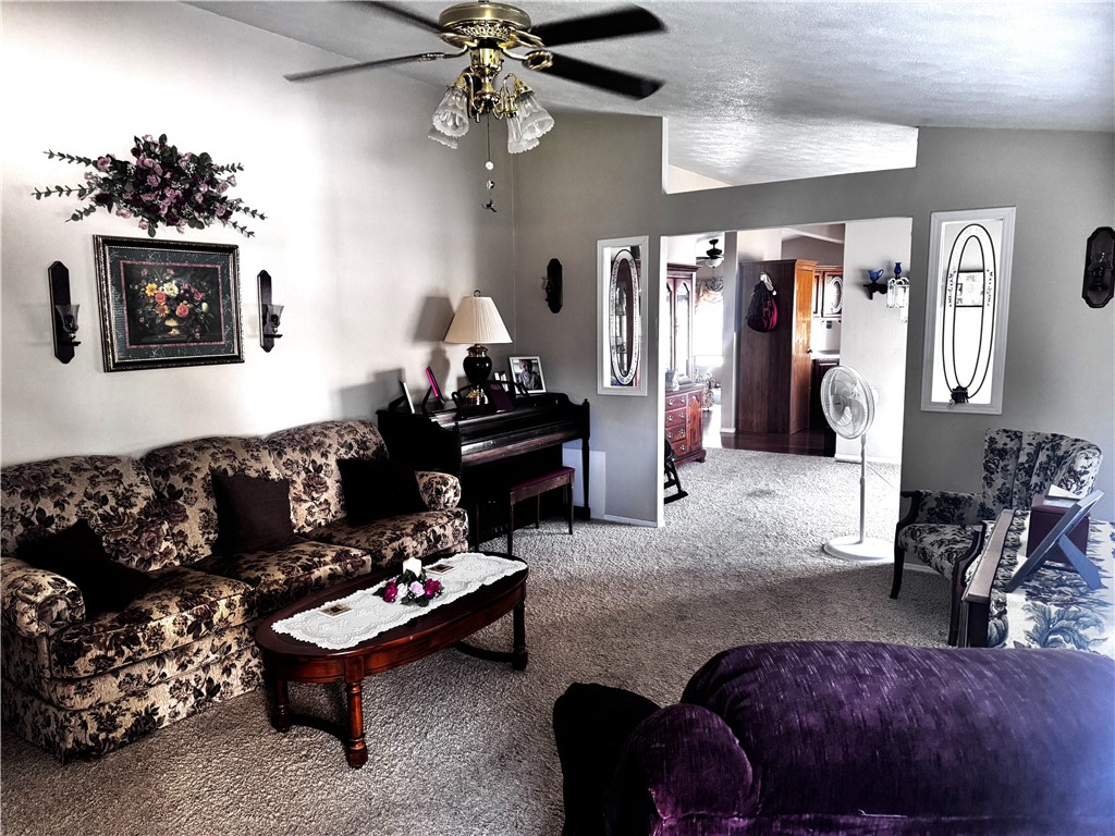 225 East North Street Assumption, IL 62510 - Photo 13 of 42