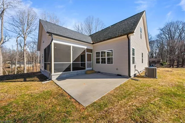 $480,000 | 9131 Foxlair Drive, Kernersville, NC 27284