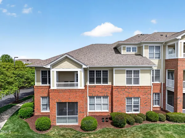 $349,000 | 828 Waterford Lake Drive, Cary, NC 27519