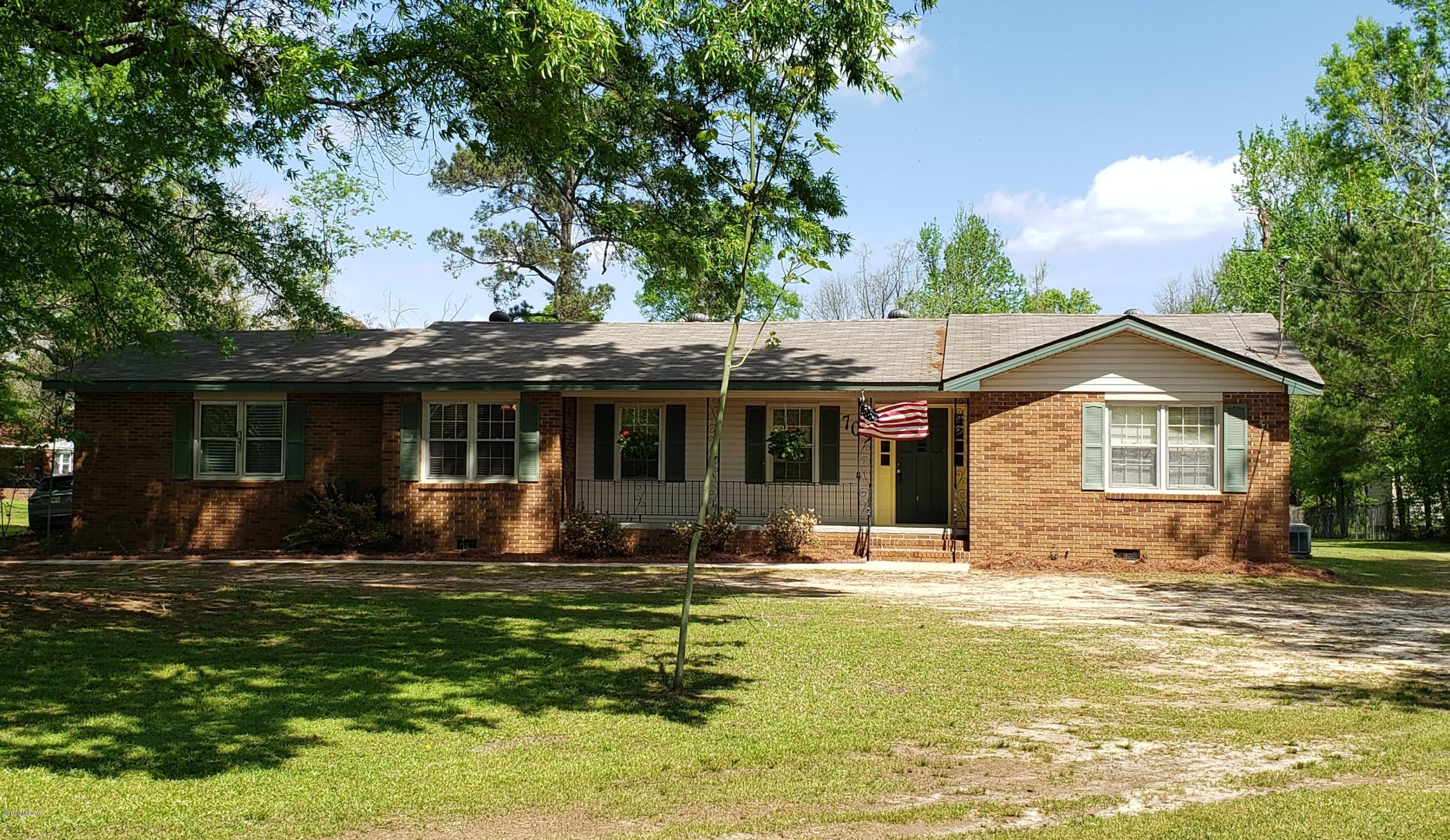 709 Dunbar Road Warner Robins, GA 31093 - Photo 1 of 39 Front