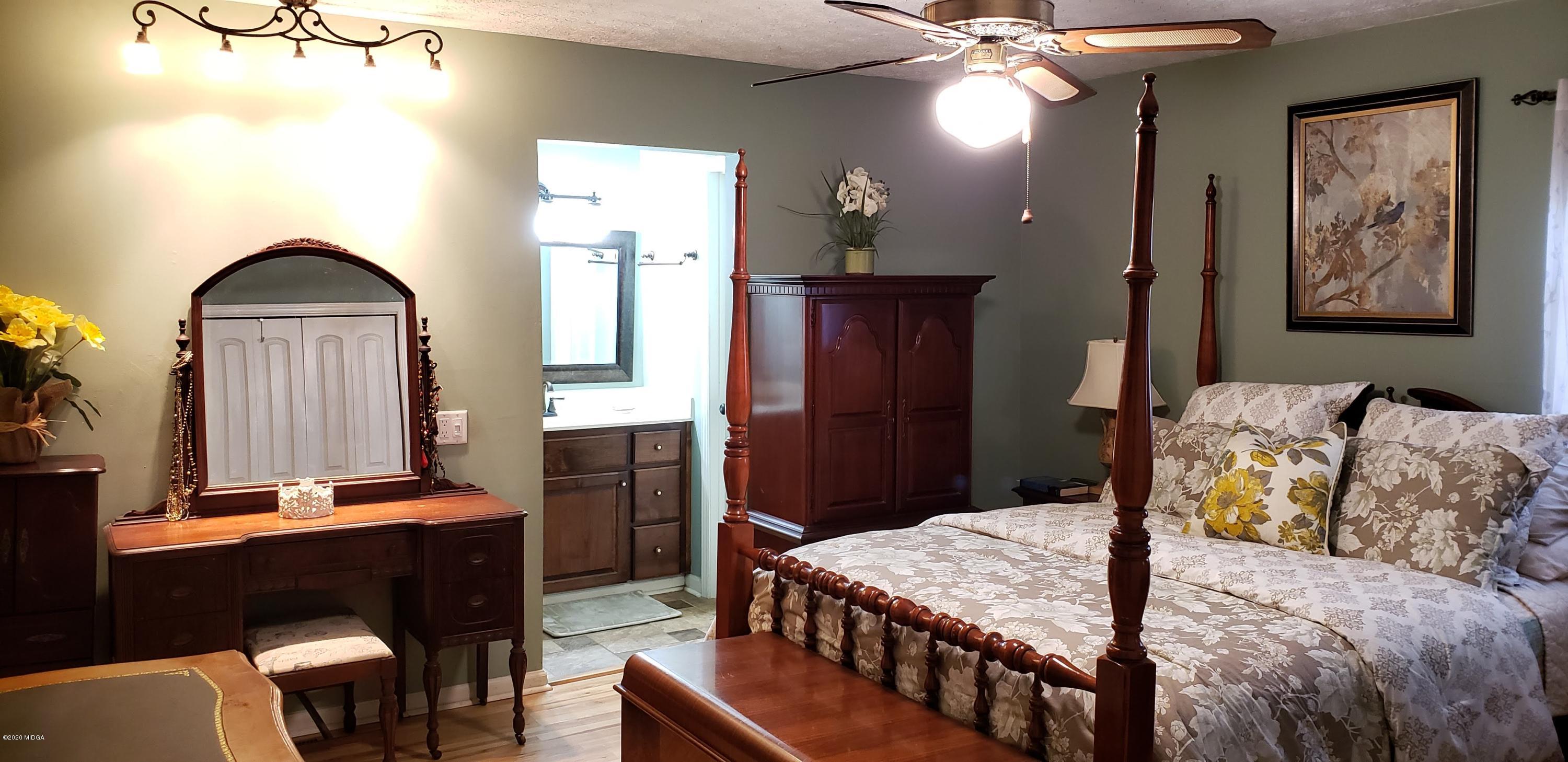 709 Dunbar Road Warner Robins, GA 31093 - Photo 20 of 39 20200309_132204