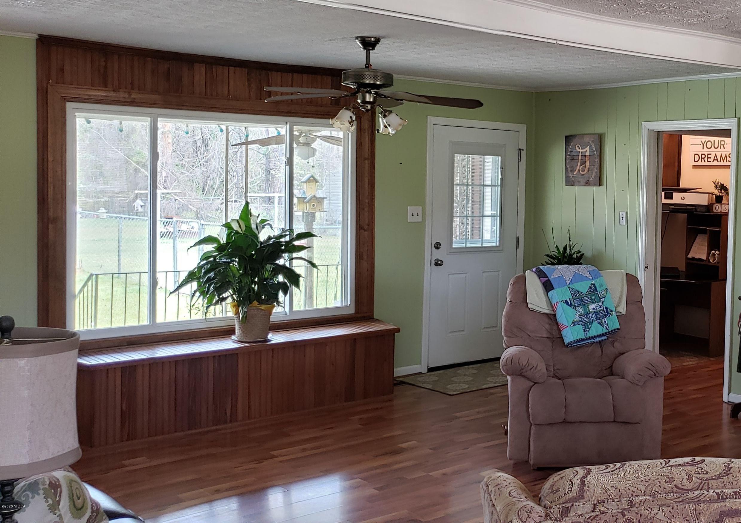 709 Dunbar Road Warner Robins, GA 31093 - Photo 8 of 39 20200309_130849