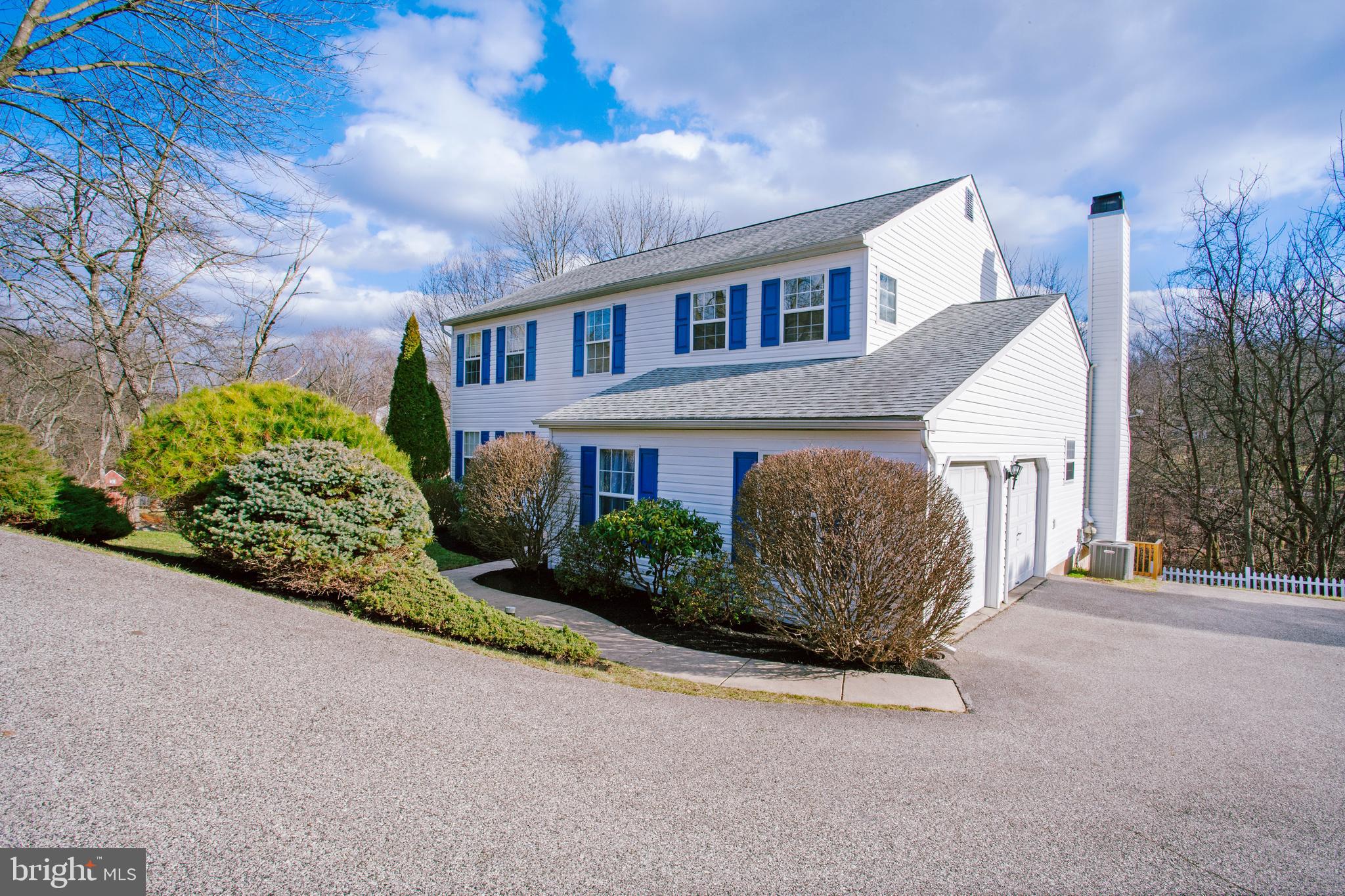 2951 Appledale Road Audubon, PA 19403 - Photo 2 of 36