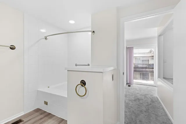 $449,500 | 1571 Winnetka Road, Glenview, IL 60025