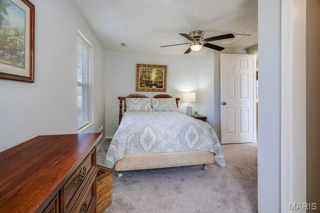 $115,000 | 305 Stephenson Avenue, South Roxana, IL 62087