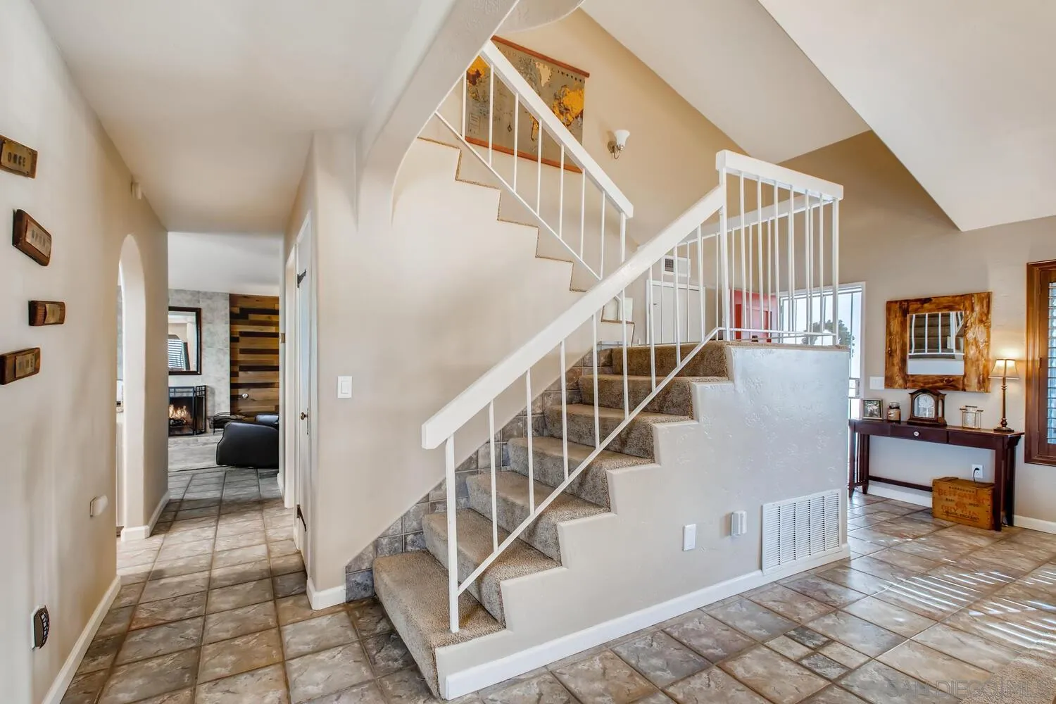 9340 Lake Hill Road Santee, CA 92071 - Photo 17 of 28 Gallery Image 17