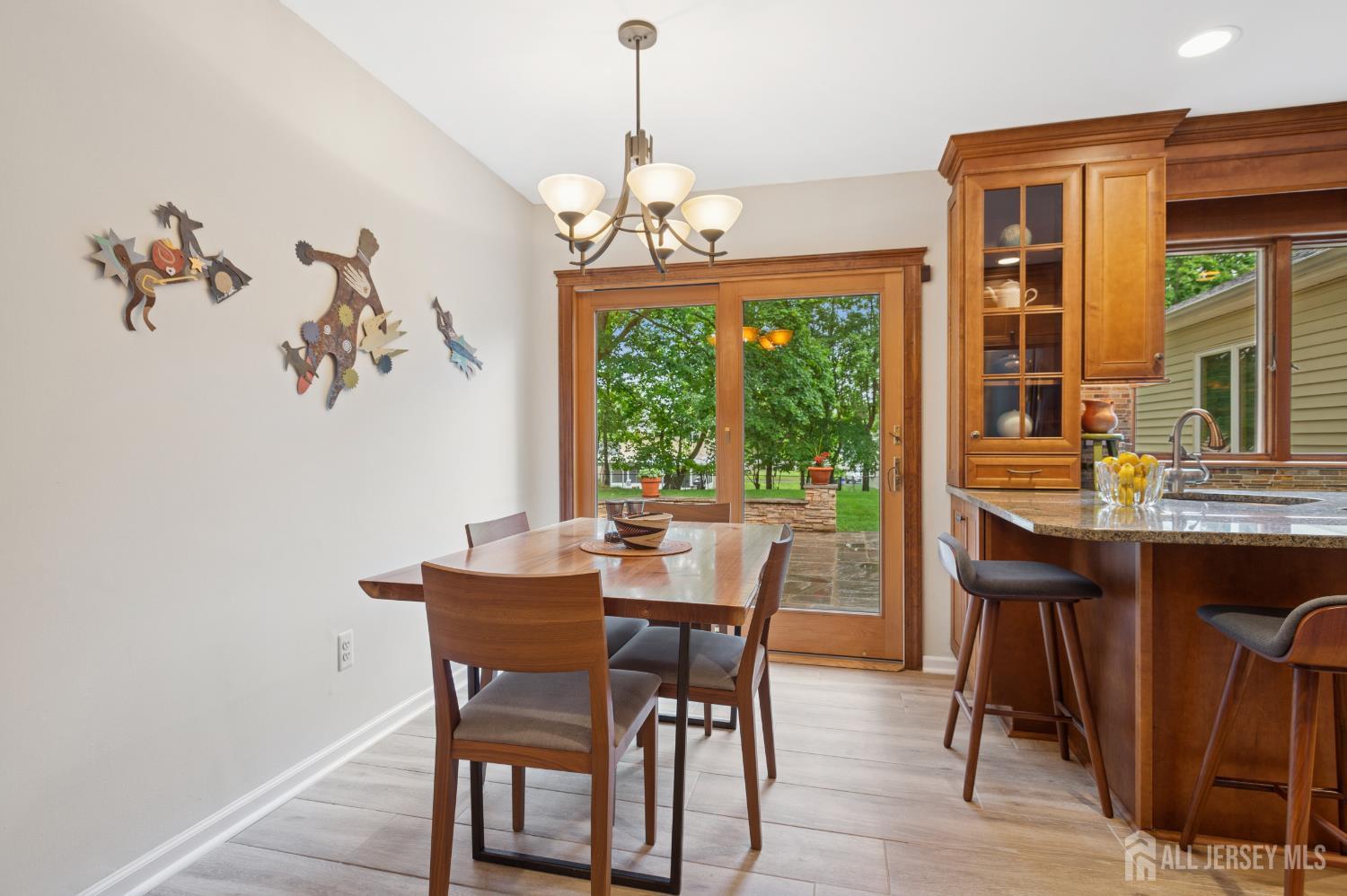 6 Steven Road Kendall Park, NJ 08824 - Photo 12 of 39 Gallery Image 12