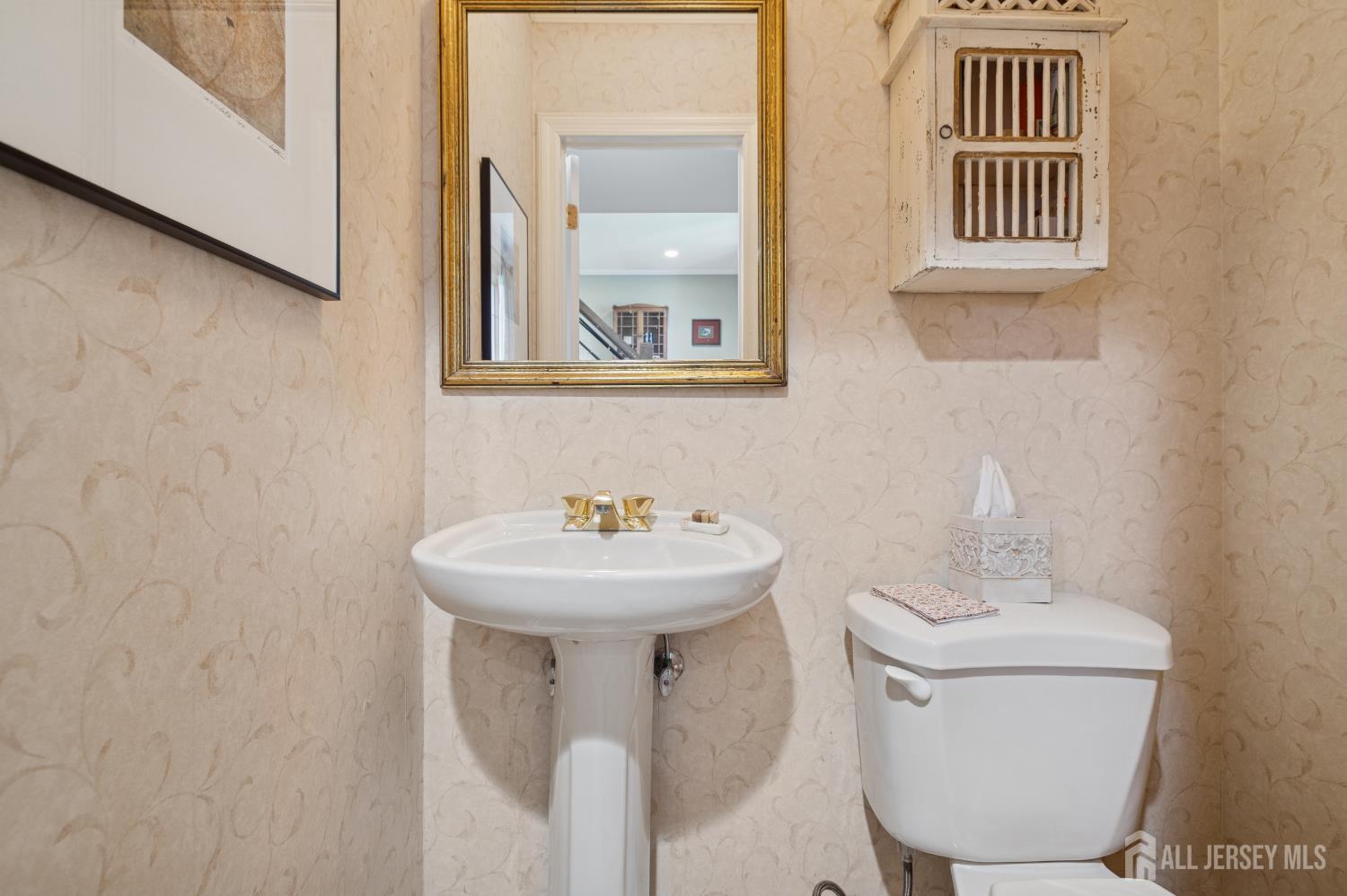 6 Steven Road Kendall Park, NJ 08824 - Photo 31 of 39 Gallery Image 31