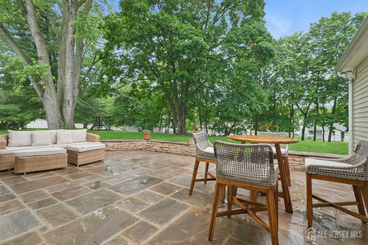 6 Steven Road Kendall Park, NJ 08824 - Photo 33 of 39 Gallery Image 33