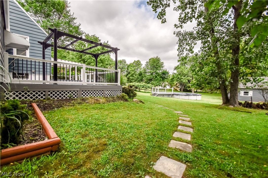 339 East Sprague Road Seven Hills, OH 44131 - Photo 4 of 45