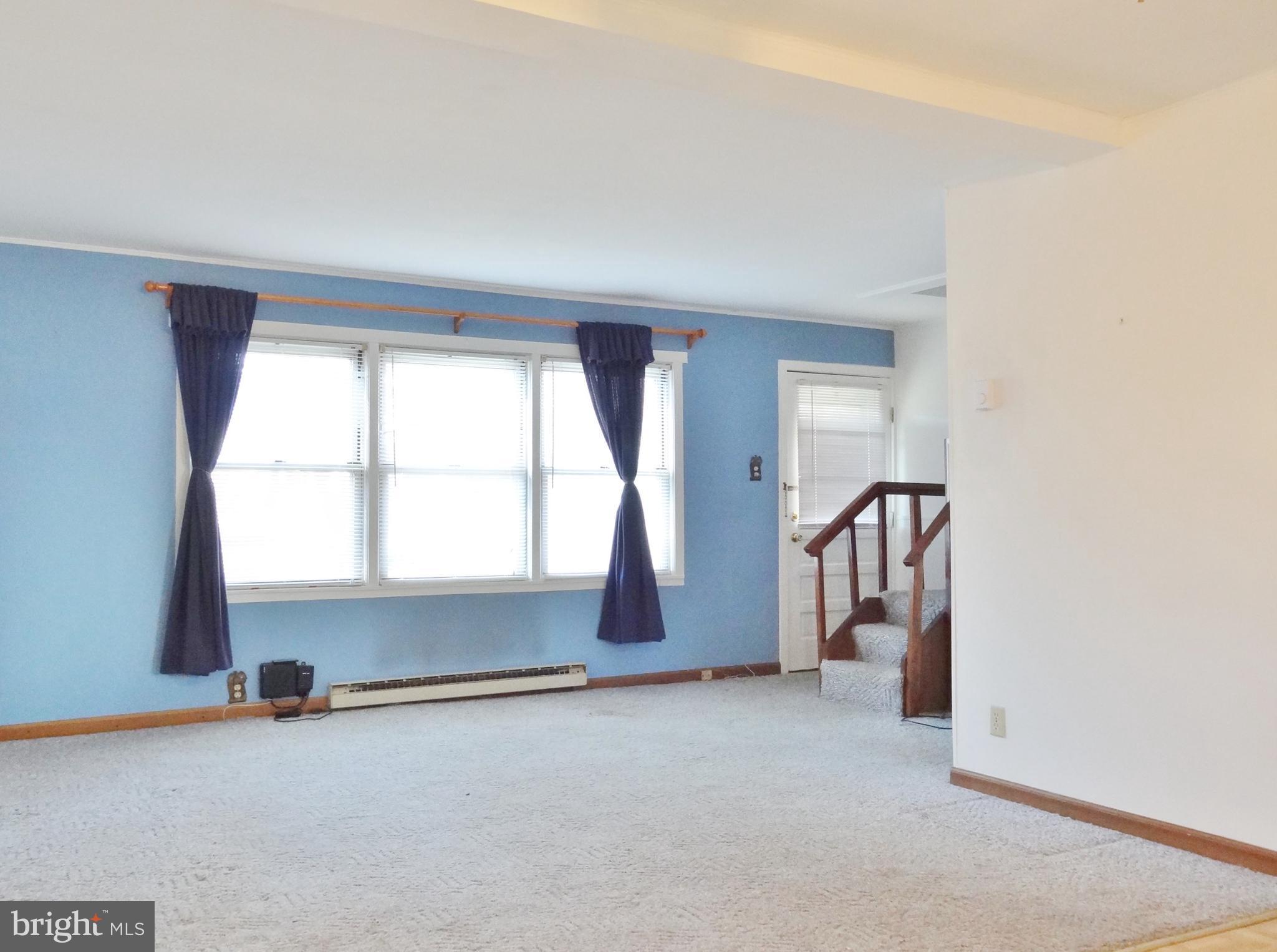 51 Ridge Road, Unit J Greenbelt, MD 20770 - Photo 2 of 7 Living Room