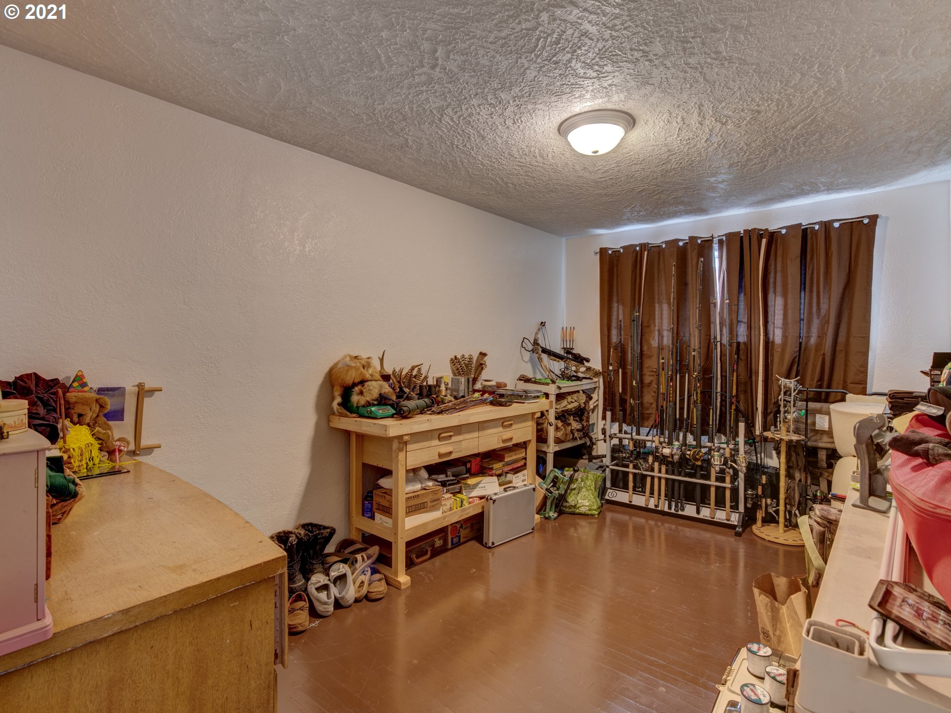 2463 34th Street Springfield, OR 97477 - Photo 15 of 21