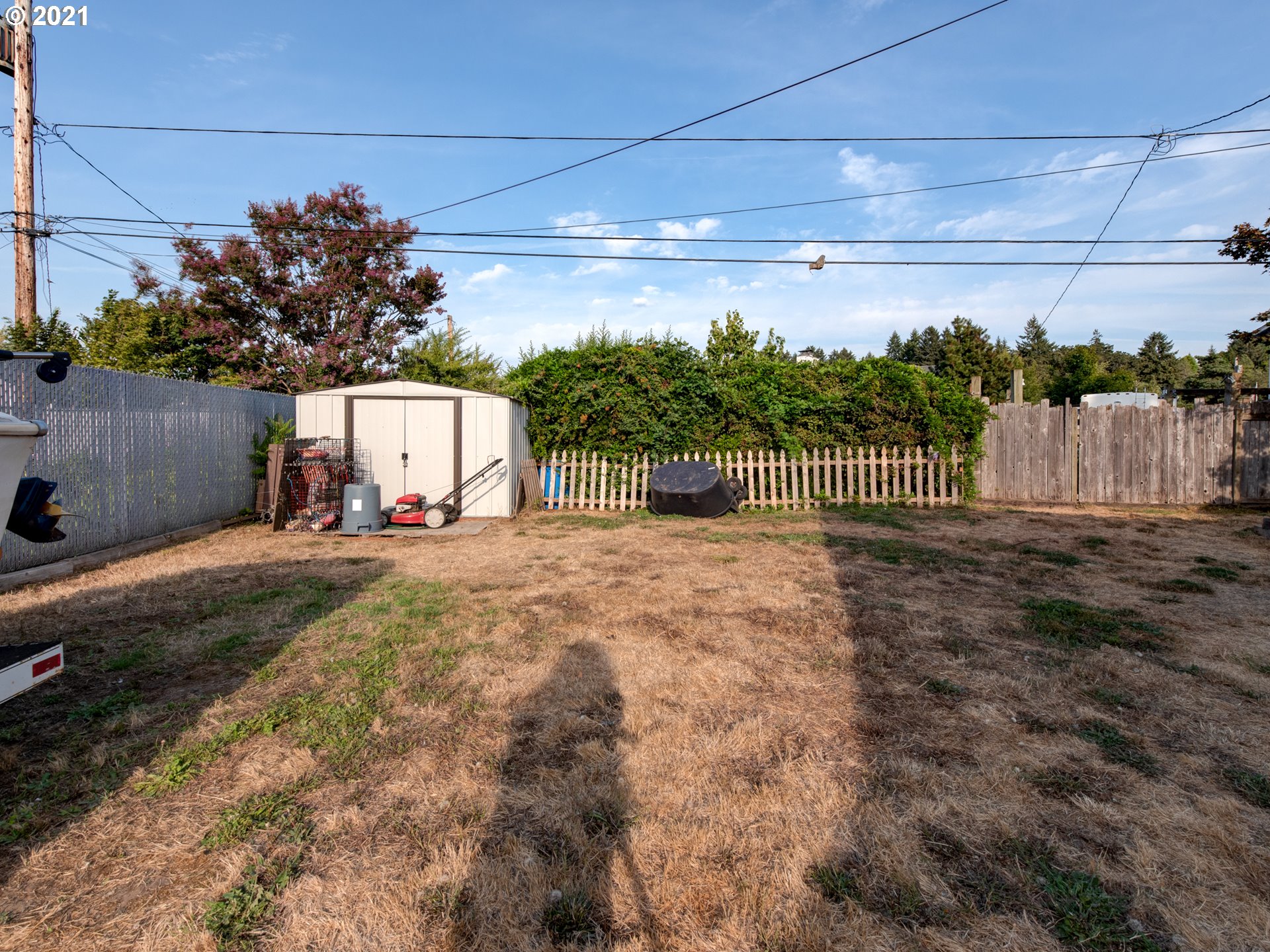 2463 34th Street Springfield, OR 97477 - Photo 17 of 21