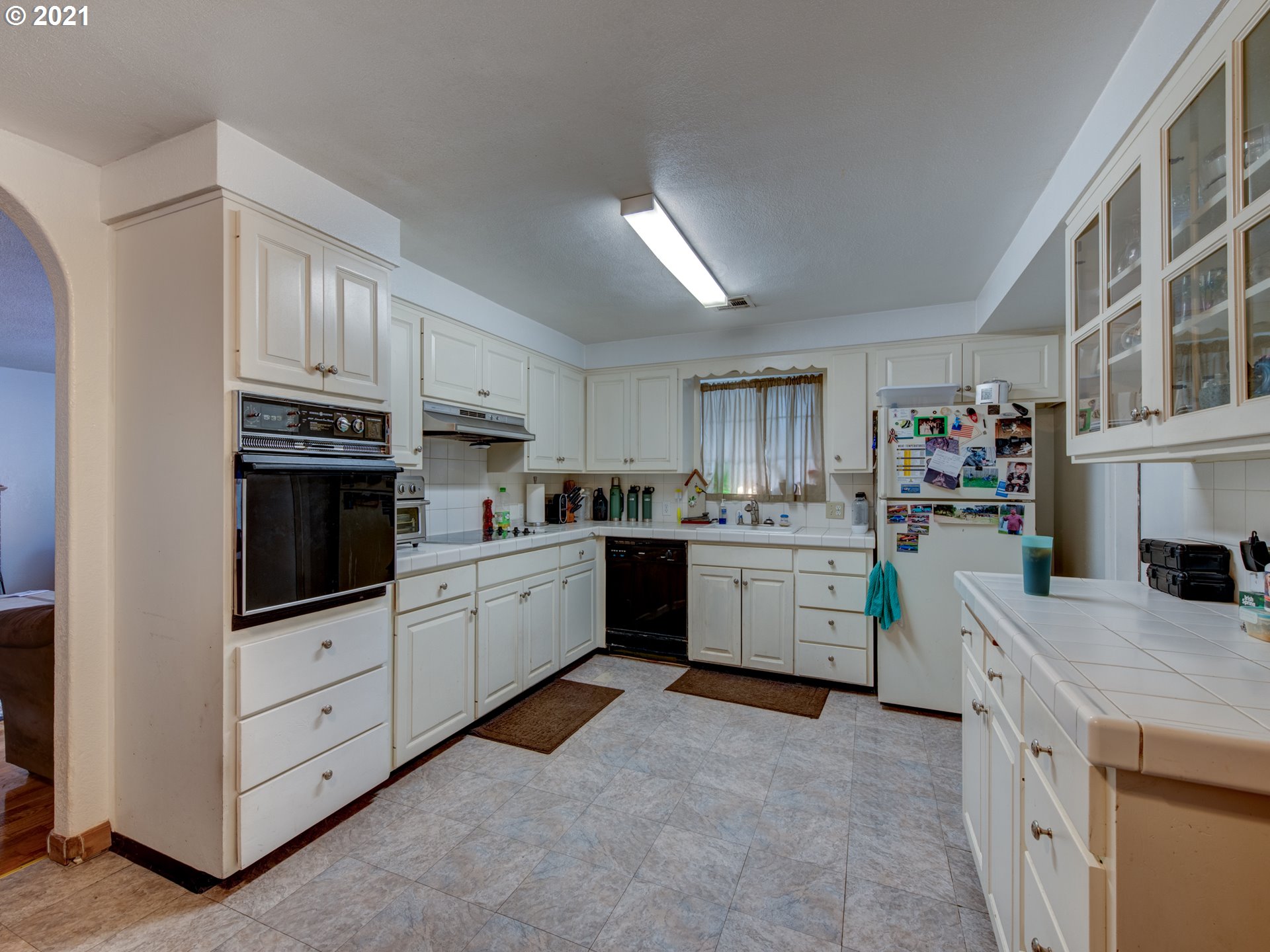 2463 34th Street Springfield, OR 97477 - Photo 6 of 21
