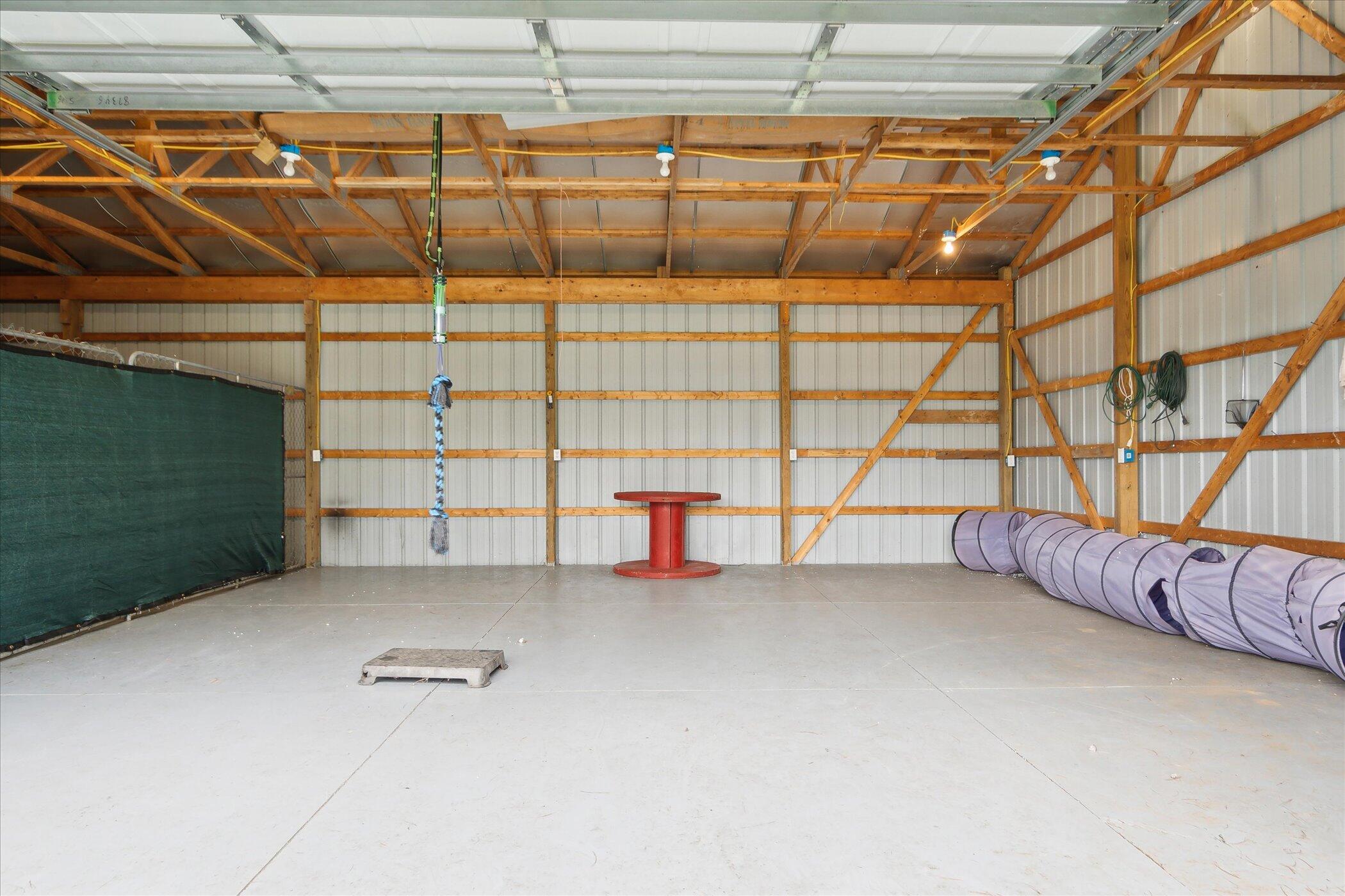 3650 Hogback Road Fowlerville, MI 48836 - Photo 20 of 111 064-3650-Hogback-Rd-Fowlerville-MI-48836