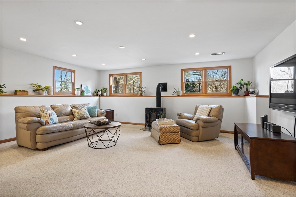 16 Juniper Ridge Road Acton, MA 01720 - Photo 13 of 42 Gallery Image 13