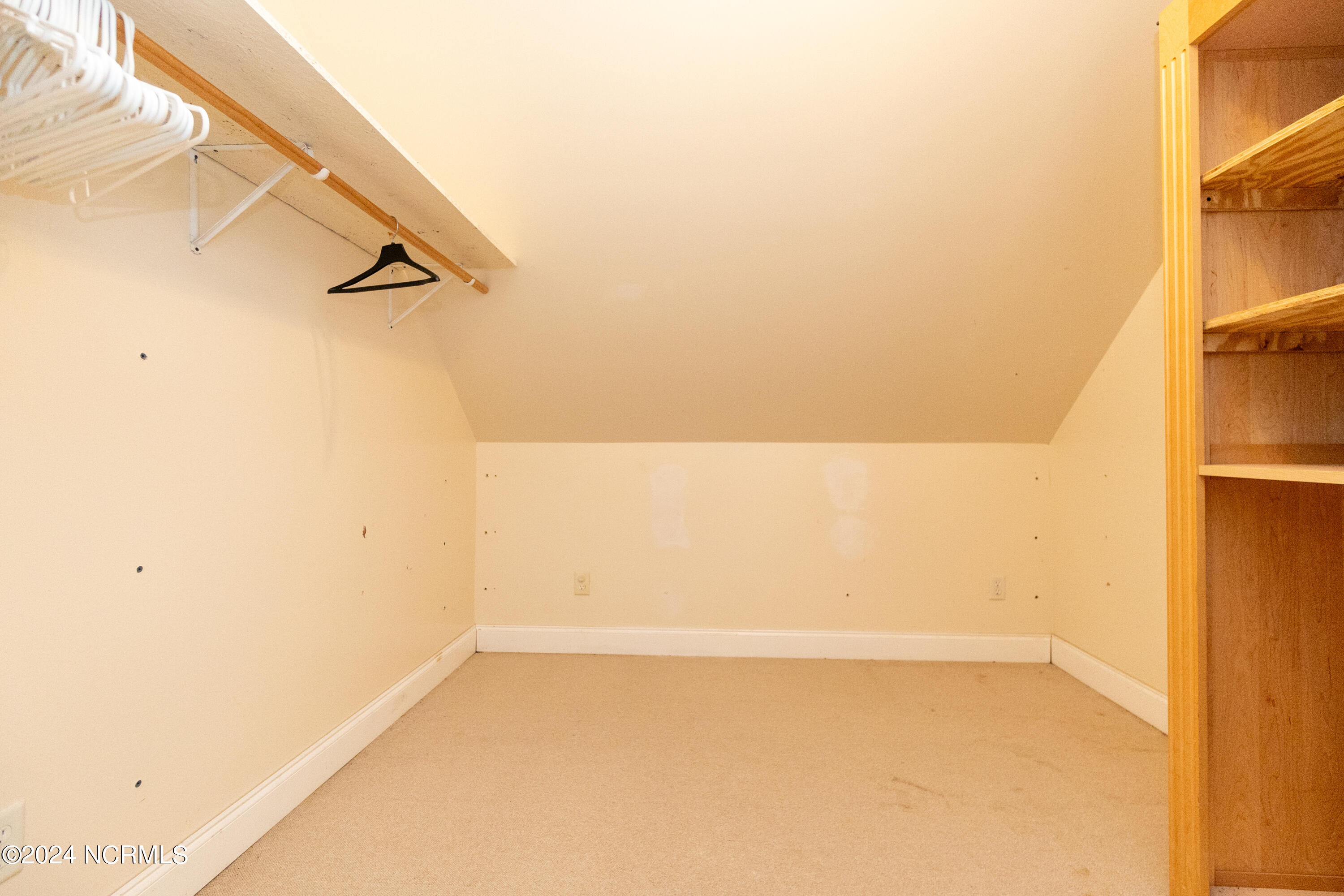 170 Narrow Shore Road Aydlett, NC 27916 - Photo 31 of 48 FROG closed