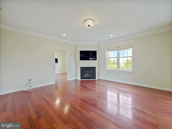 a utility room with sink dryer and washer