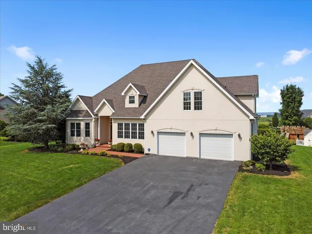 $2,800 | 3271 St Andrews Drive, Chambersburg, PA 17202