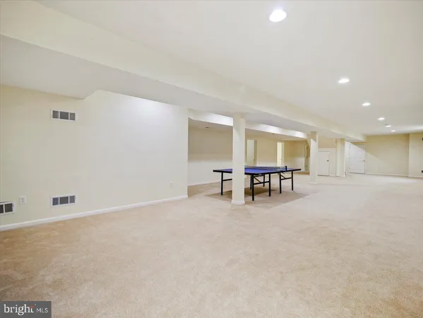 $2,300 | 3271 St Andrews Drive, Chambersburg, PA 17202