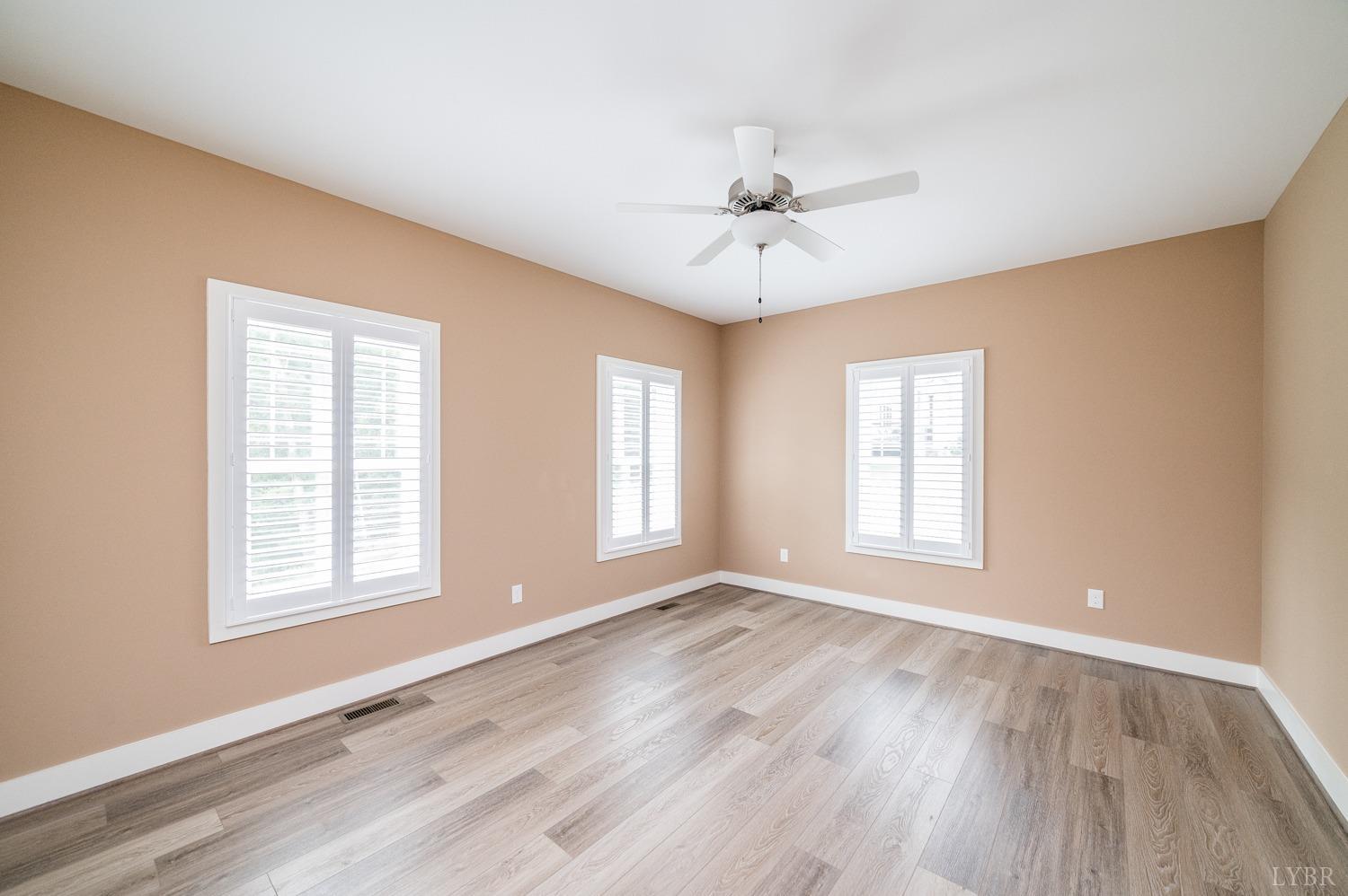 3662 Coffee Road Lynchburg, VA 24503 - Photo 34 of 55 Gallery Image 34