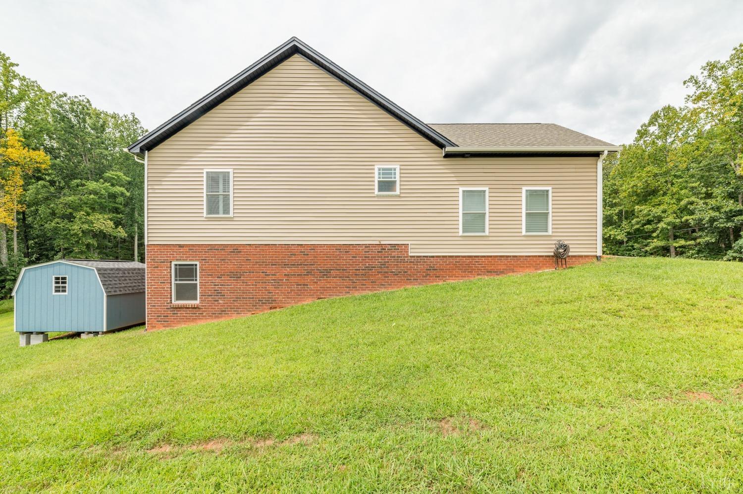 3662 Coffee Road Lynchburg, VA 24503 - Photo 49 of 55 Gallery Image 49