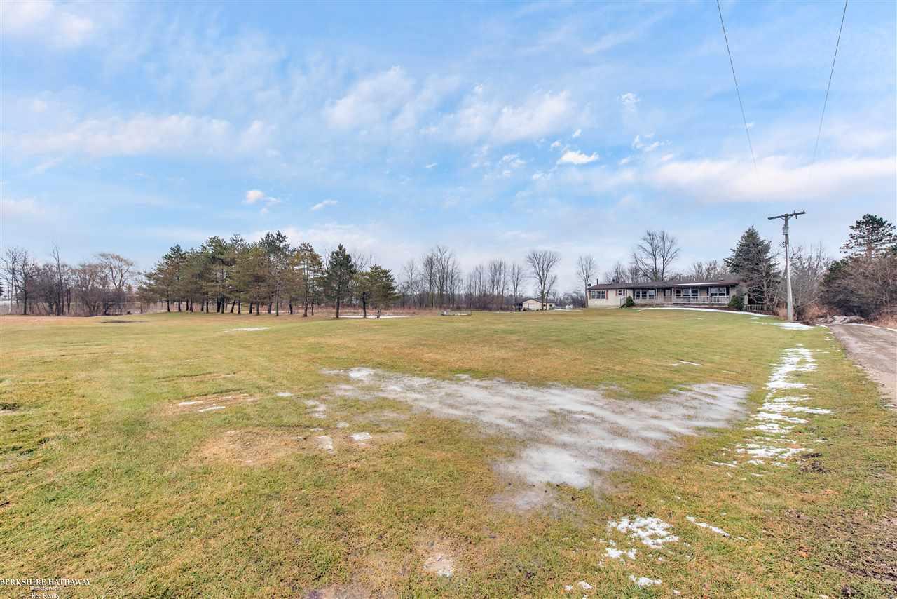 9877 Masters Road Goodells, MI 48027 - Photo 19 of 49 50004638-18.JPG