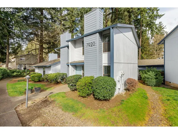 $249,000 | 7920 Southwest Fanno Creek Drive, Unit 3, Tigard, OR 97224